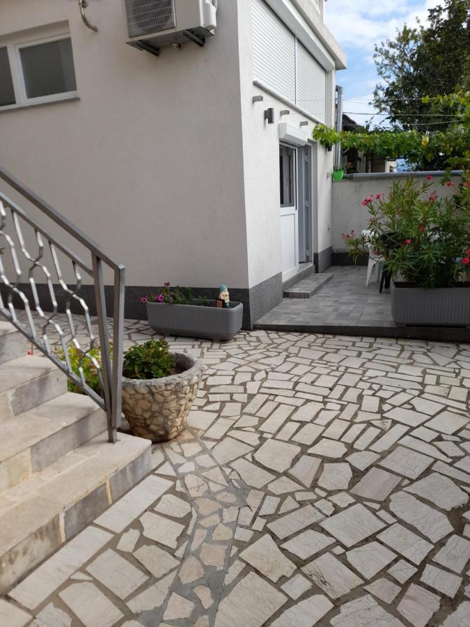 Ml Apartman Senj  Luaran gambar