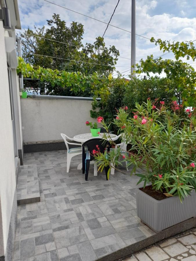 Ml Apartman Senj  Luaran gambar
